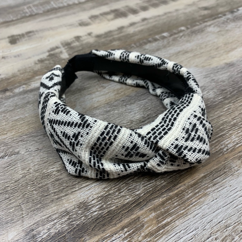 Tribal Print Turban Knot Headband - White - Picture 5 of 8
